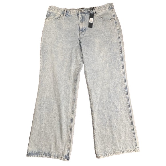 NovaMen Dean Straight Light Blue Wash Jeans  Size 40 X 30 NWT - Picture 1 of 6